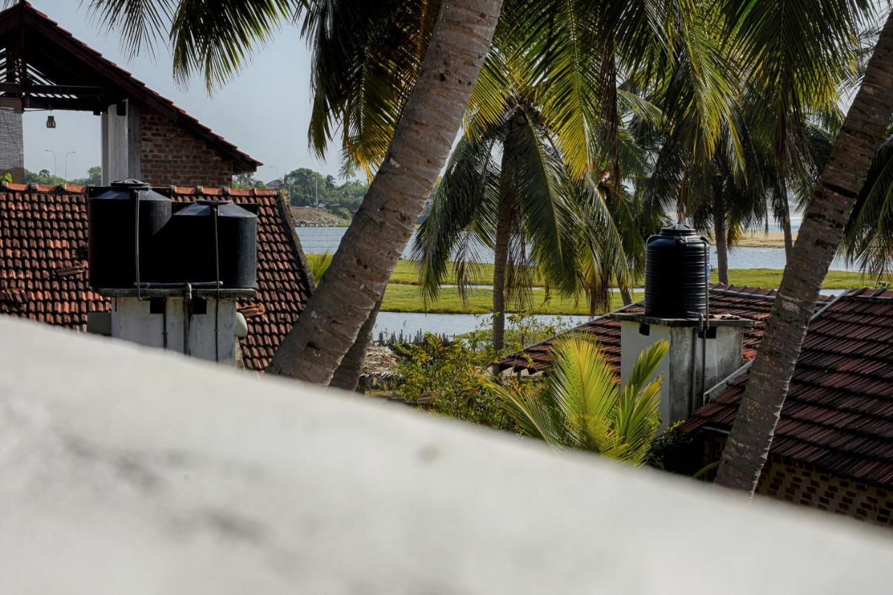 Aqua Blue Hotel Baía de Arugam Exterior foto